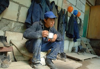 Тәжік экономикасының ерекшелігі неде?