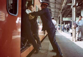 ПРОФЕССИИ, КОТОРЫЕ СУЩЕСТВУЮТ ТОЛЬКО В ИХ СТРАНАХ... (Фото)