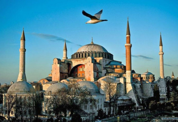 Айя Софияға шетелдіктер ақы төлеп кіретін болады