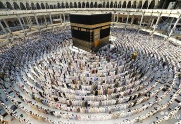 Саудовская Аравия запретила трансгендерам Умру и Хадж