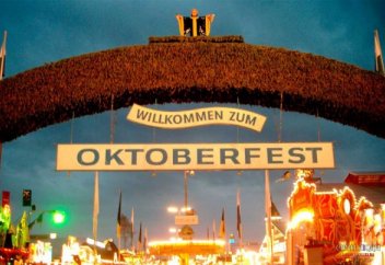 Малайзия мұсылмандары Октоберфестің өтуіне наразылық білдірді