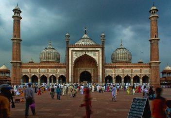 В Египте после реконструкции открыли мечеть, укрывшую сторонников Мурси