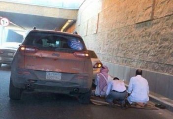 Авария не помеха богослужению