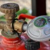 В каких домах нельзя использовать газовые баллоны и что делать, если произошла утечка