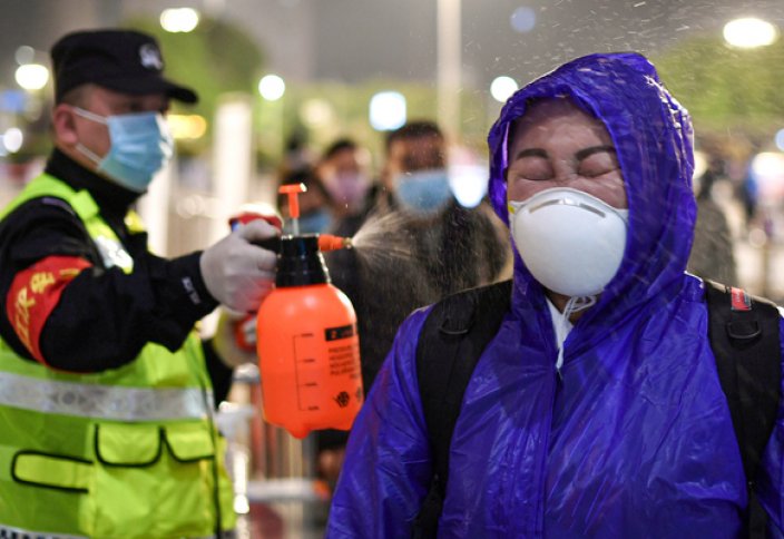 Скрытые симптомы: Запад обвиняет Китай в искажении данных о коронавирусе. Можно ли доверять Пекину в изучении болезни?
