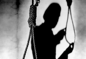 Өмірін суицидпен аяқтаған адамға жаназа оқыла ма?