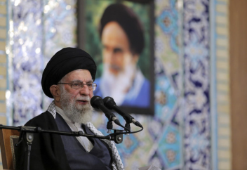 Аятолла Хаменеи отверг возможность проведения референдумов во вопросам государственной политики Ирана