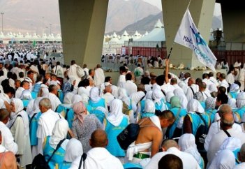 Адвокаттың қажылығы немесе кішкентай Айша болмаса