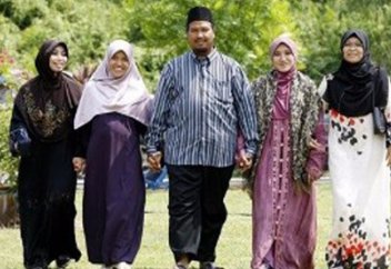 Многоженство полезно для женщин! Последние исследования ученых