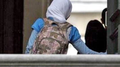 Почему в школах Казахстана запрещают носить хиджаб?