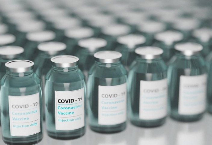 На вакцинацию 75% человечества от коронавируса нужно 7 лет. Пять признаков незаметно перенесенного коронавируса назвали врачи